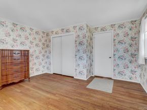 277 E Argyle Street, Valley Stream NY 11580