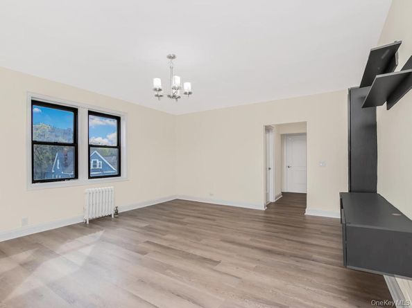 475 Bronx River Road 5C, Yonkers NY 10704