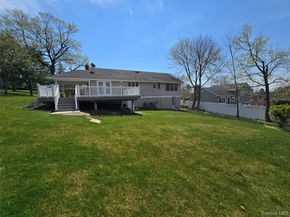 53 Upland Street, Port Chester NY 10573