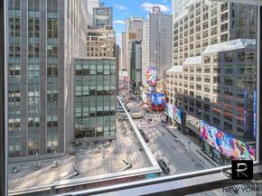 150 West 51st Street 1007, New York (Manhattan) NY 10019