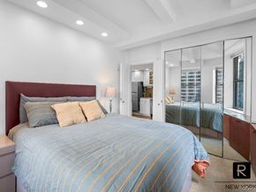 150 West 51st Street 1007, New York (Manhattan) NY 10019