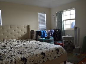 13-31 209th St, Bayside NY 11360