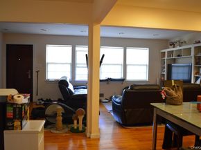 13-31 209th St, Bayside NY 11360