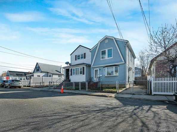 91 Elzey Avenue, Elmont NY 11003