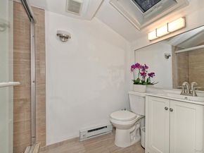 21 S Washington Street, Port Washington NY 11050