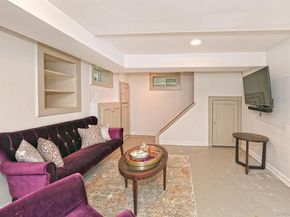 21 S Washington Street, Port Washington NY 11050