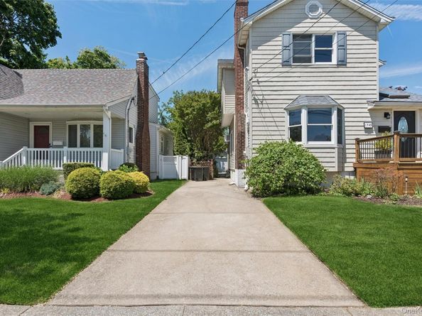 1749 Commonwealth Avenue, Merrick NY 11566