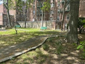 1425 Thieriot Avenue 1J, Bronx NY 10460
