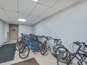 162-01 Powells Cove Boulevard 3N, Beechhurst NY 11357
