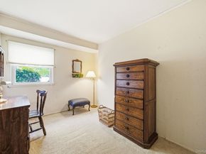 15 Frost Lane, Greenlawn NY 11740