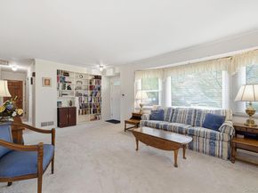 15 Frost Lane, Greenlawn NY 11740
