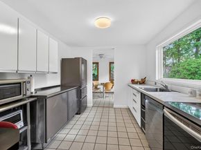 17 Montrose Station Road, Montrose NY 10548