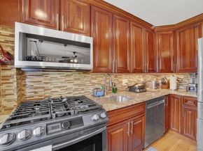 2 Field End Lane 2L, Eastchester NY 10709