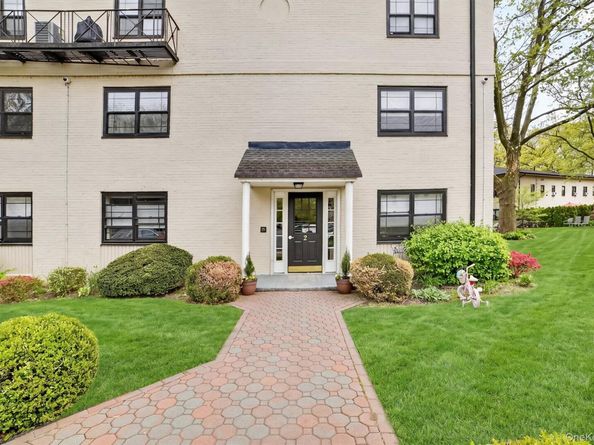 2 Field End Lane 2L, Eastchester NY 10709