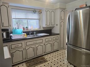 30 Greenvale Circle, White Plains NY 10607