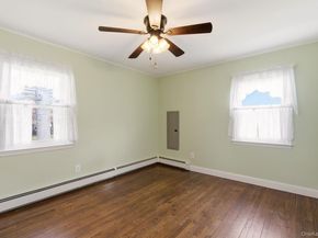 22 Wiggins Street, Ronkonkoma NY 11779