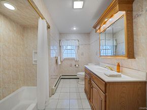222 Jamaica Avenue, Medford NY 11763