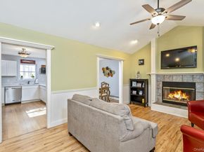 10 Black Pine Street, Center Moriches NY 11934