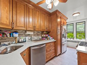 18-35 Corporal Kennedy 3C, Bayside NY 11360