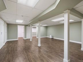 109 Foxwood Drive, Jericho NY 11753