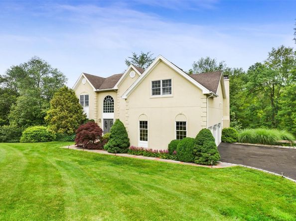 3 Woolen Court, North Salem NY 10560