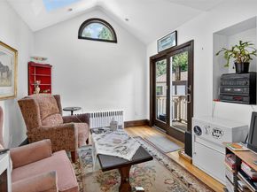 9 Smull Place, Port Washington NY 11050