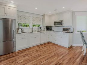47 Sherwood Gate, Oyster Bay NY 11771