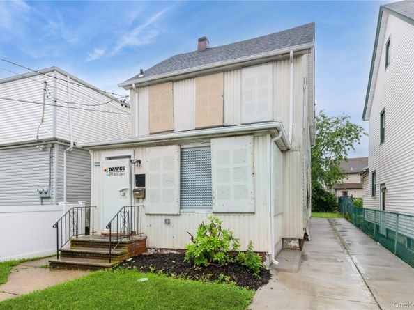 194-56 Murdock Avenue, Saint Albans NY 11412