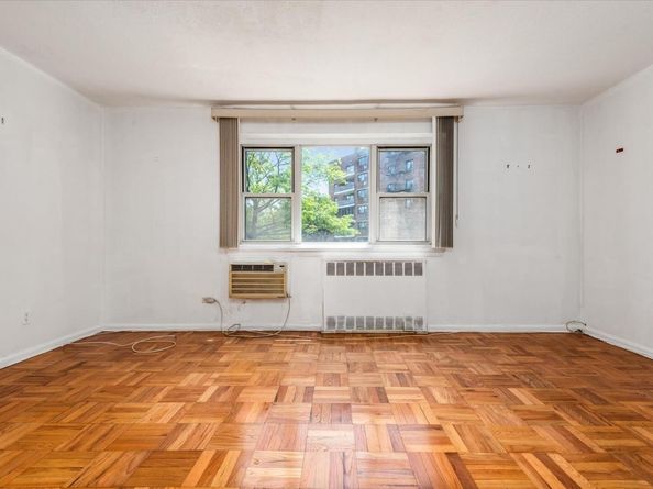89-40 151st Avenue 1M, Howard Beach NY 11414