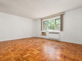 89-40 151st Avenue 1M, Howard Beach NY 11414