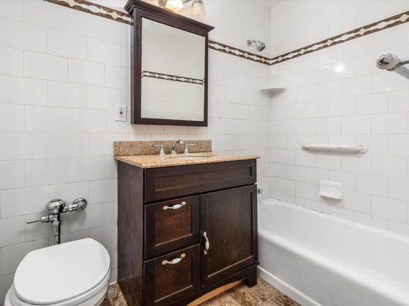 89-40 151st Avenue 1M, Howard Beach NY 11414
