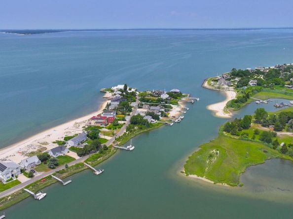 40 E Beach Drive, Southampton NY 11968