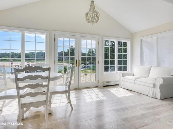 40 E Beach Drive, Southampton NY 11968
