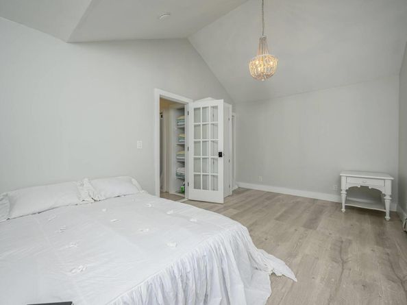 40 E Beach Drive, Southampton NY 11968
