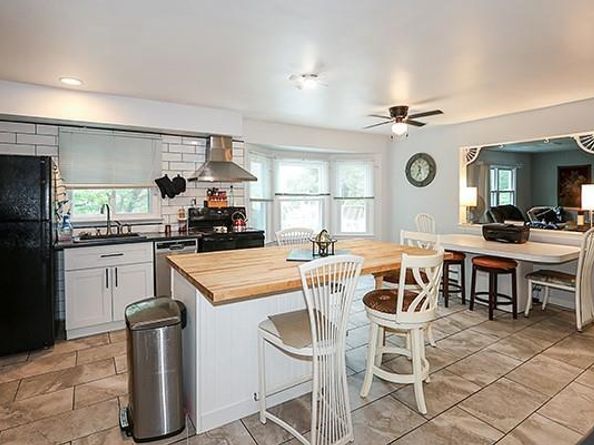 2 Evans Lane, Farmingville NY 11738