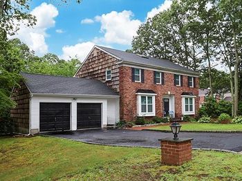 2 Evans Lane