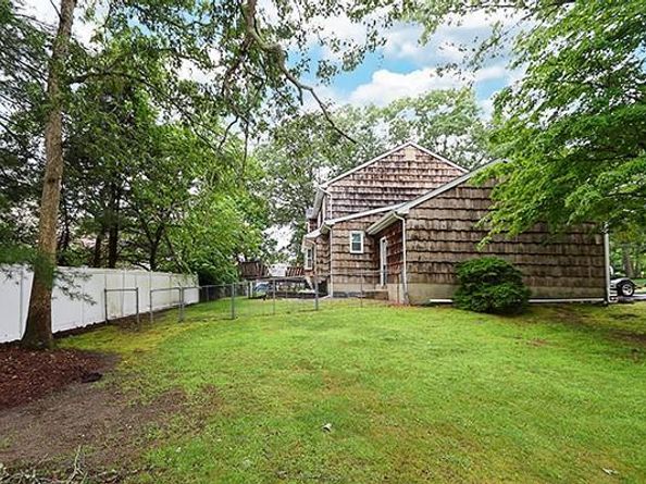 2 Evans Lane, Farmingville NY 11738