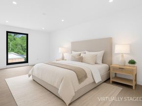9 Blue Jay Way, East Hampton NY 11937