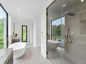 9 Blue Jay Way, East Hampton NY 11937