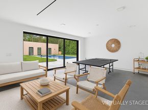 9 Blue Jay Way, East Hampton NY 11937