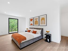 9 Blue Jay Way, East Hampton NY 11937