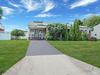 43 Bowdoin Road