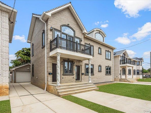 150-29 Hawtree Street, Ozone Park NY 11417