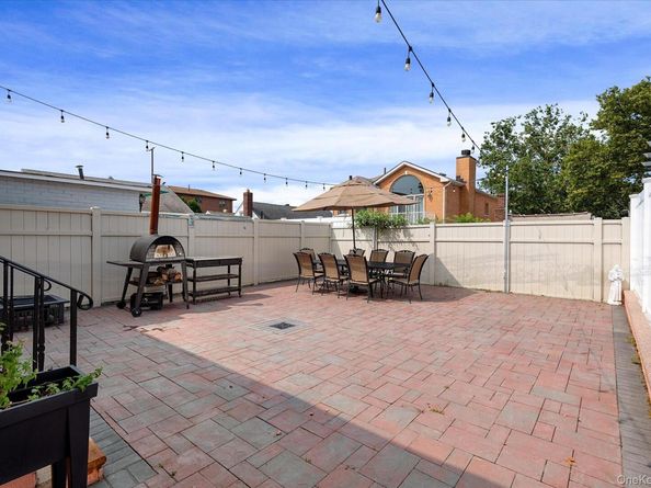 2134 74th Street, East Elmhurst NY 11370