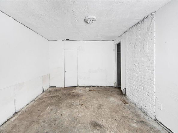 Undisclosed Address #895962, Yonkers NY 10703