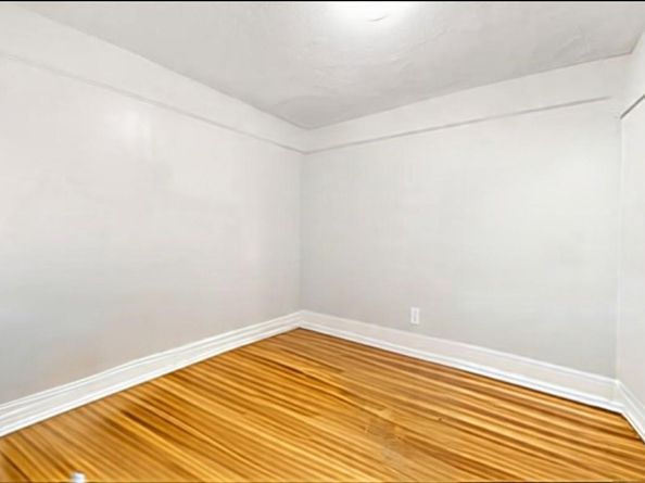 Undisclosed Address #895962, Yonkers NY 10703