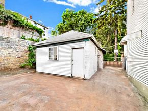 Undisclosed Address #895962, Yonkers NY 10703