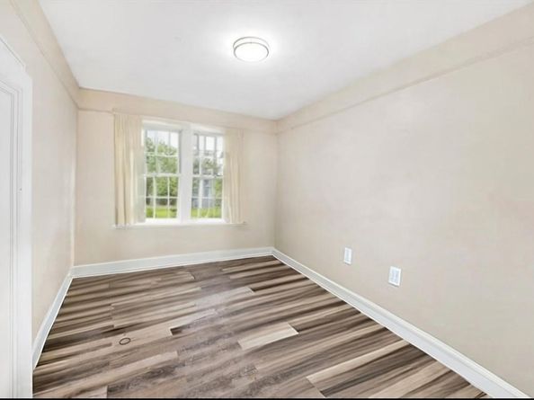Undisclosed Address #895962, Yonkers NY 10703