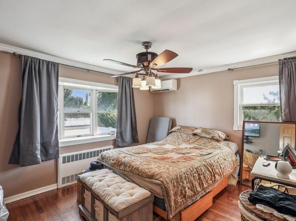 223 N Beech Street, Massapequa NY 11758
