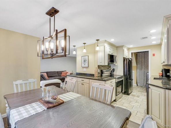 203 Birchwood Road, Medford NY 11763